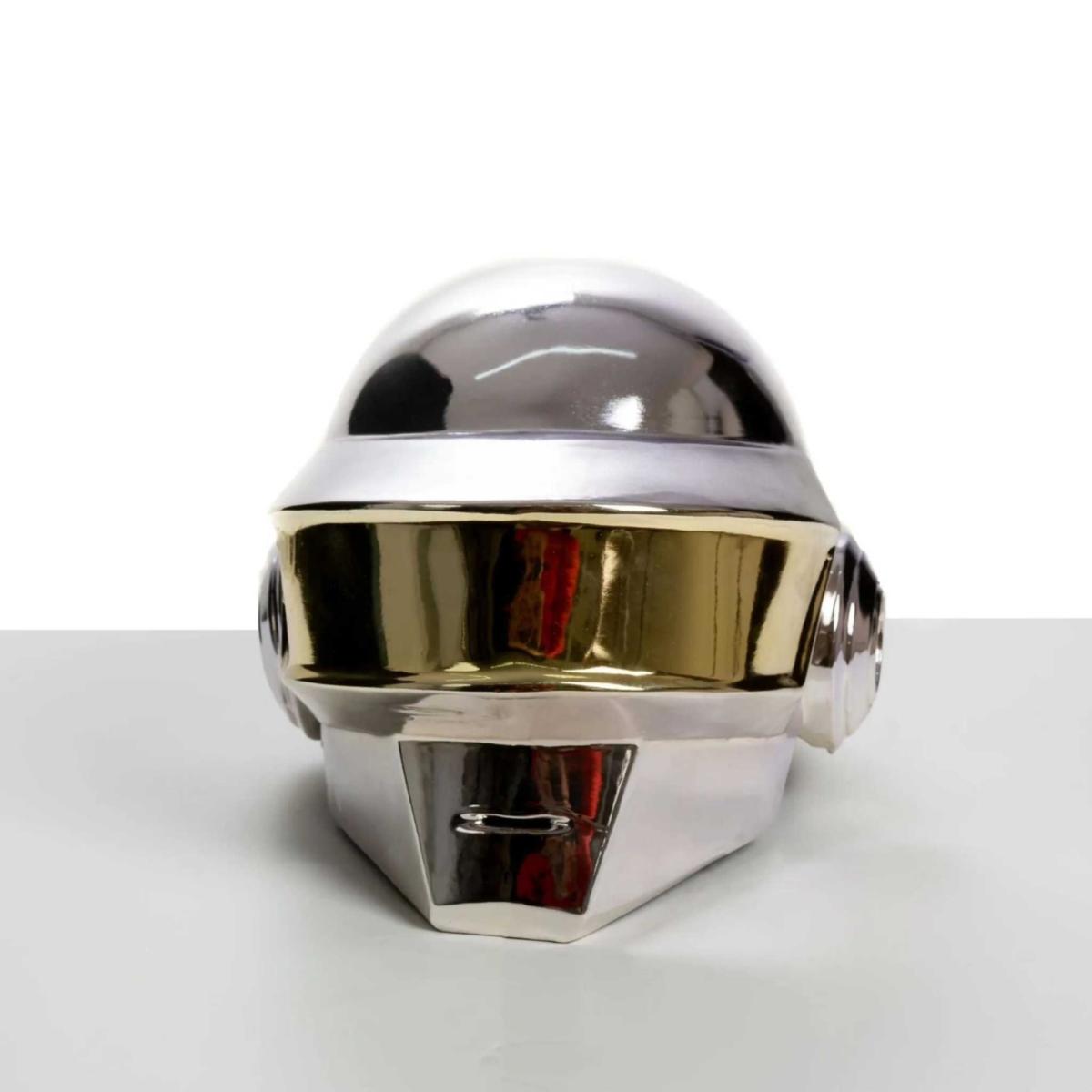 Silver Daft Punk Chromic | Artchi – image 4