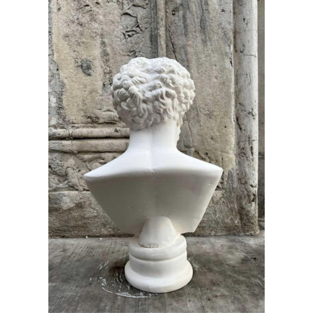 White Imperial Strength The Marcus Aurelius Bust | Artchi – image 3