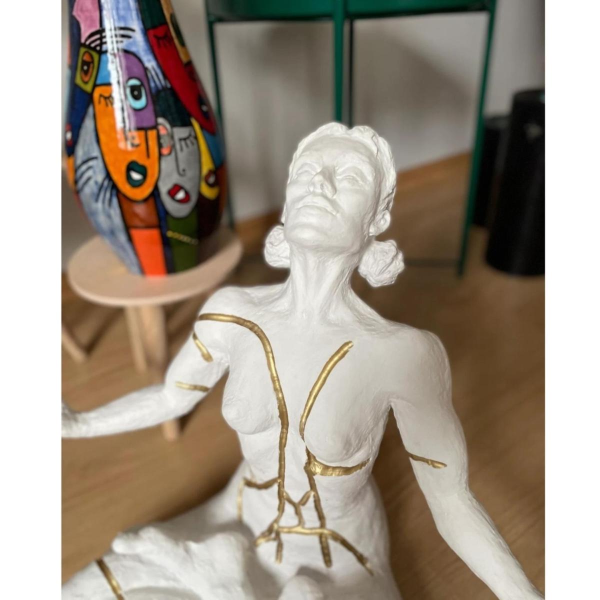 Serenity In Stillness Sculpture - Multicolour | Artchi – image 3