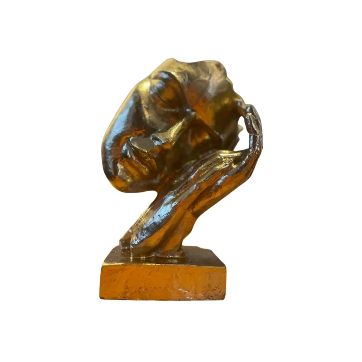 Golden Resting Mask Sculpture Artchi – image 1