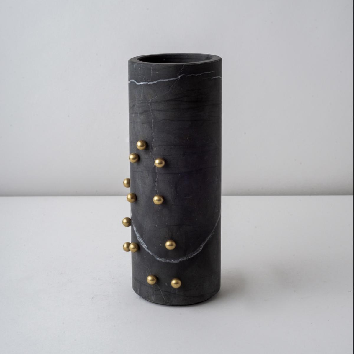 Confetti Marble & Brass Set - Black . Bruci Editora De Diseño – image 4