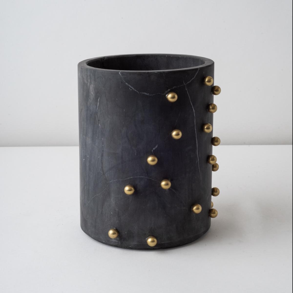 Confetti Marble & Brass Set - Black . Bruci Editora De Diseño – image 8