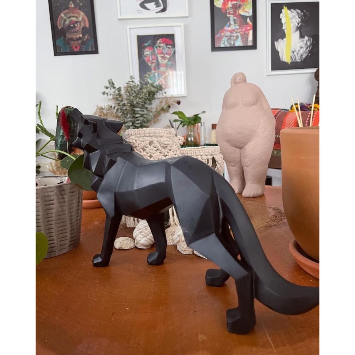 Black Dog Sculpture Artchi – image 2