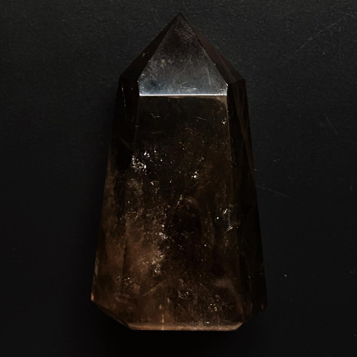 Neutrals Smoky Quartz Point Medium | Medium | Lemuria Store – image 4