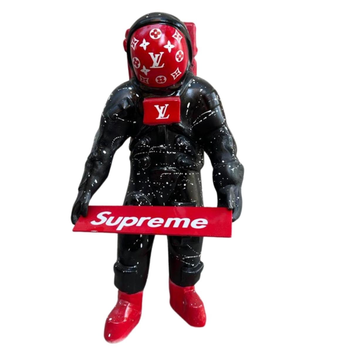 Supreme Voyager Sculpture - Red Colour | Artchi – image 2