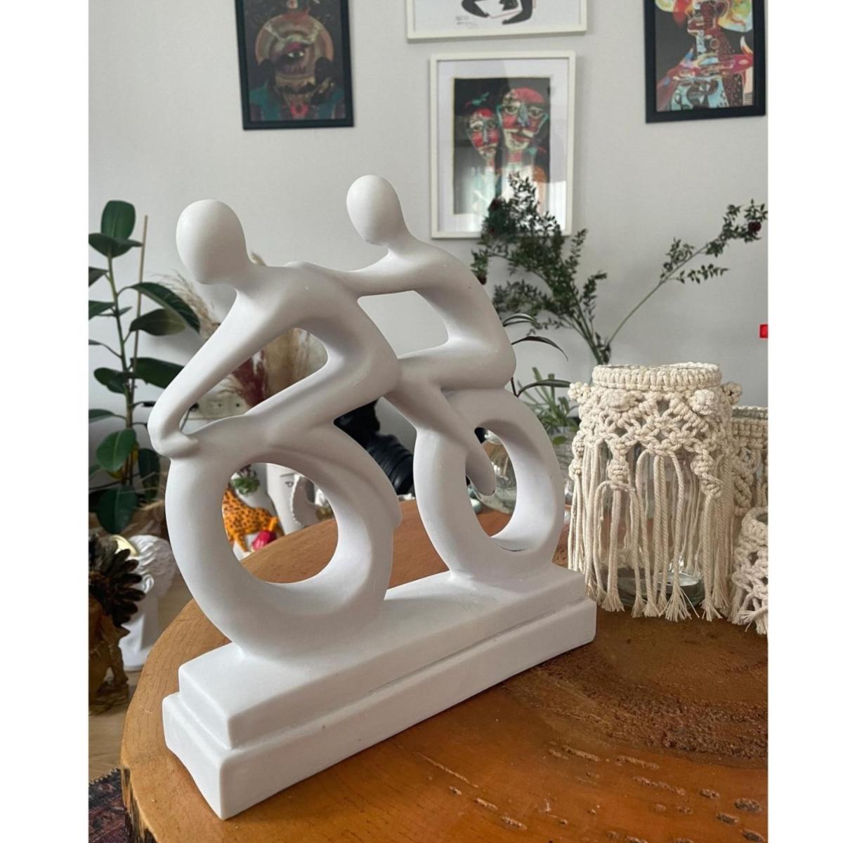 White Ride Together | Artchi – image 2