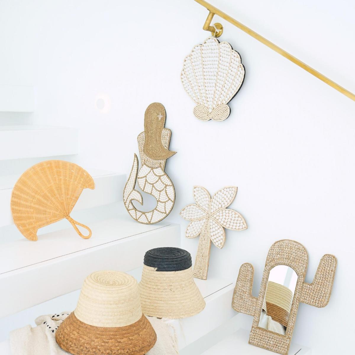 Neutrals / White Large Sea Shells Wall Hanging Decor - Clam Shell | One Size | Pink Haley – image 4