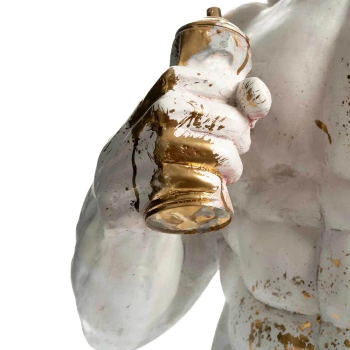 White / Gold Hercule & Squuzing Spray Artchi – image 5