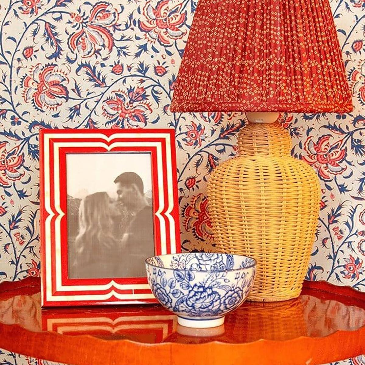 Red / White Raspberry Beret Marquetry Frame Casabyjj – image 3