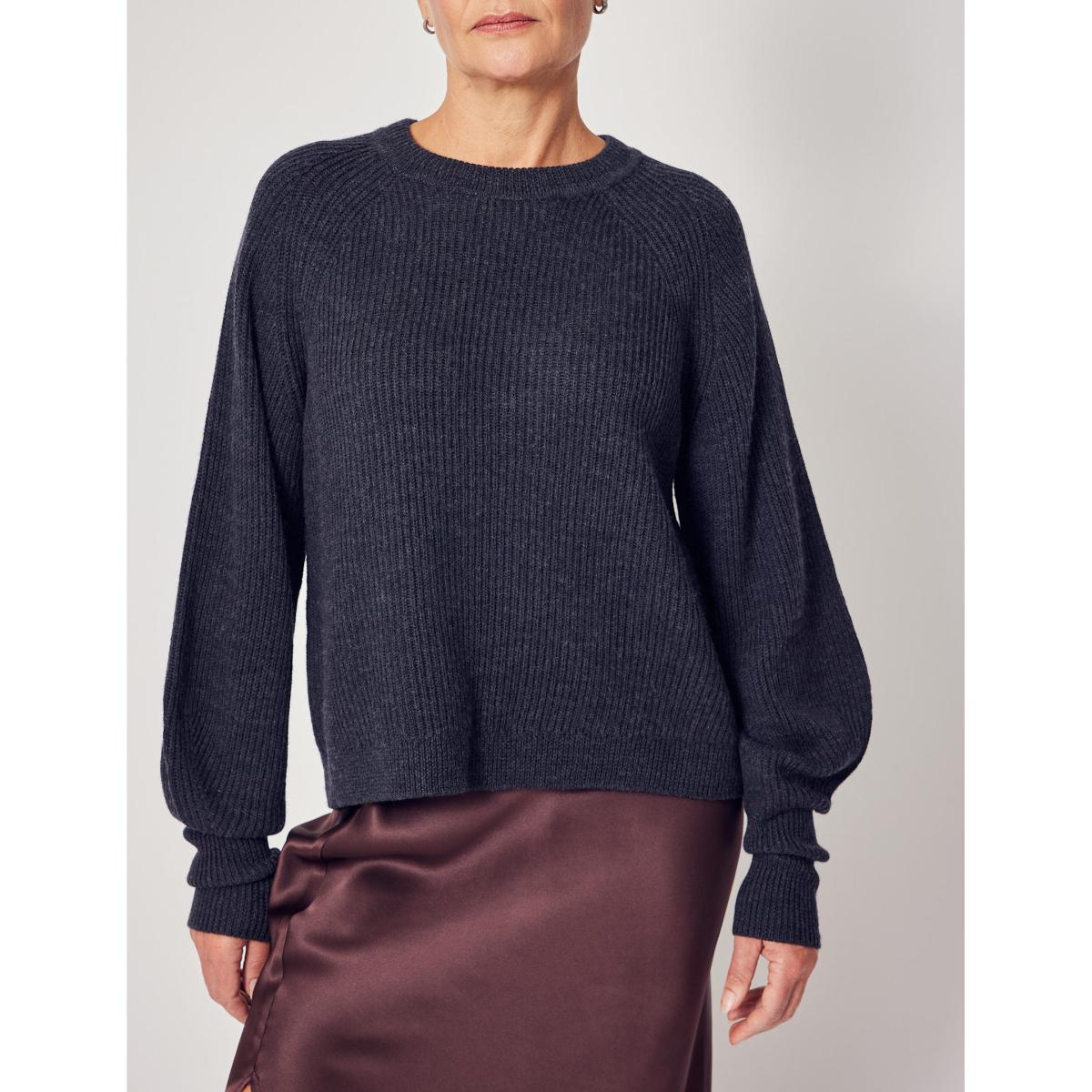 Women's Sculptured Sleeve Sweater In Light Grey | Large | Lindsay Nicholas New York – image 4