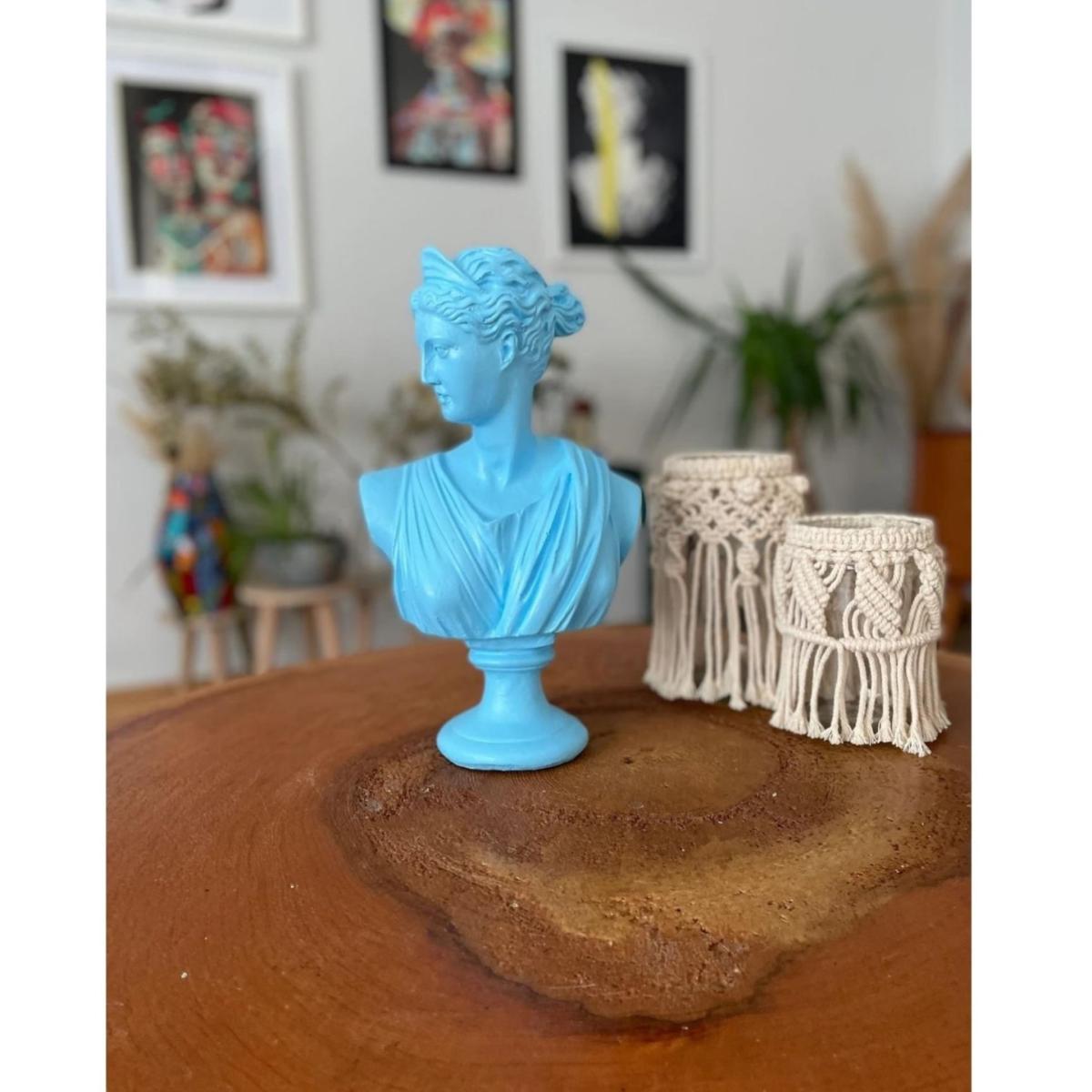 Emerald Artemis Sculpture - Blue Colour | Artchi – image 3