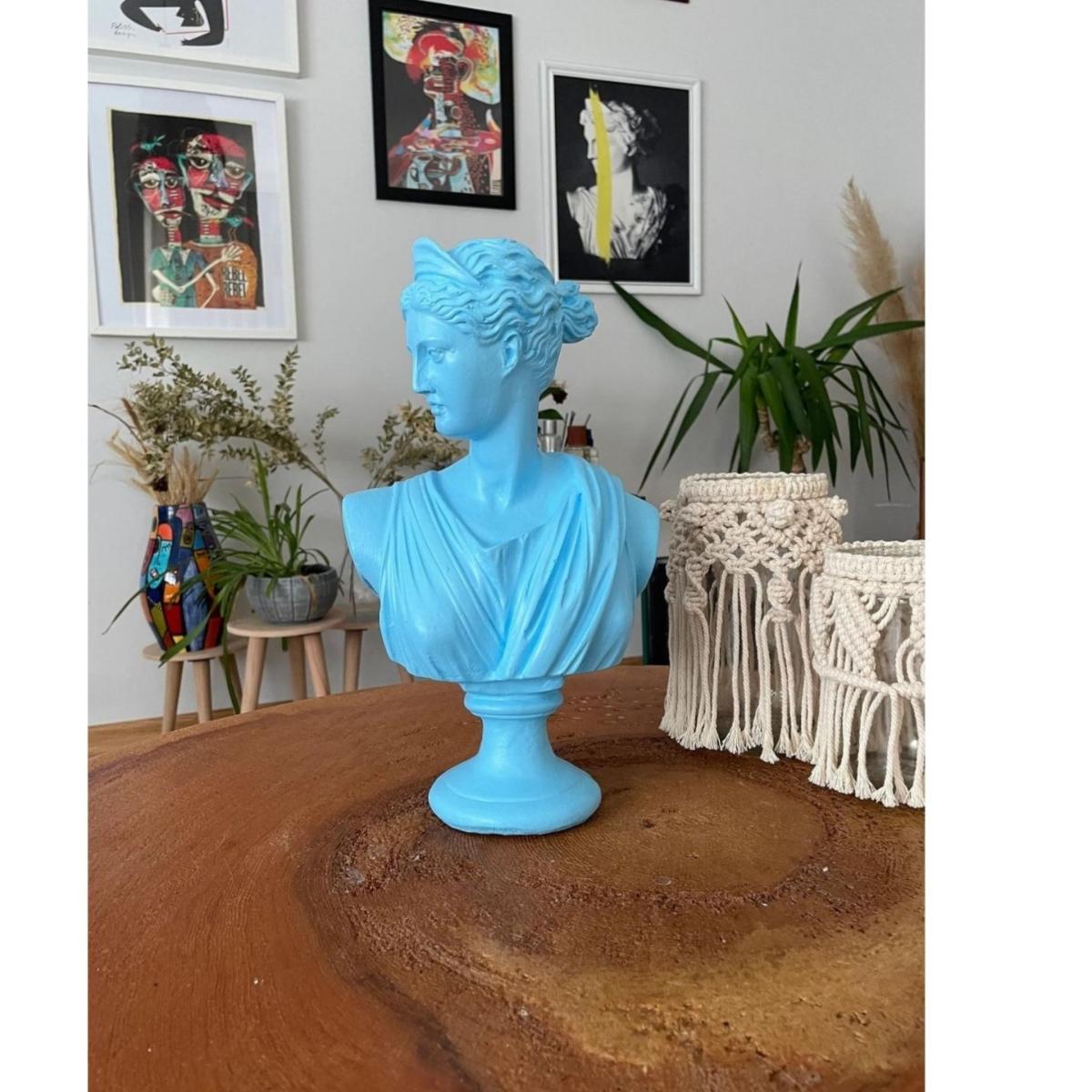Emerald Artemis Sculpture - Blue Colour | Artchi – image 4