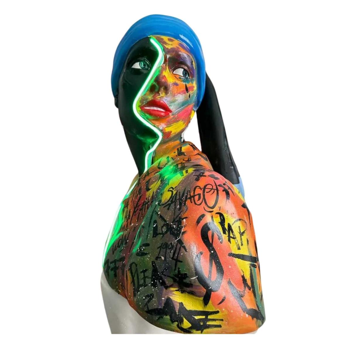 Earing Girl & Basquiat Artchi – image 2