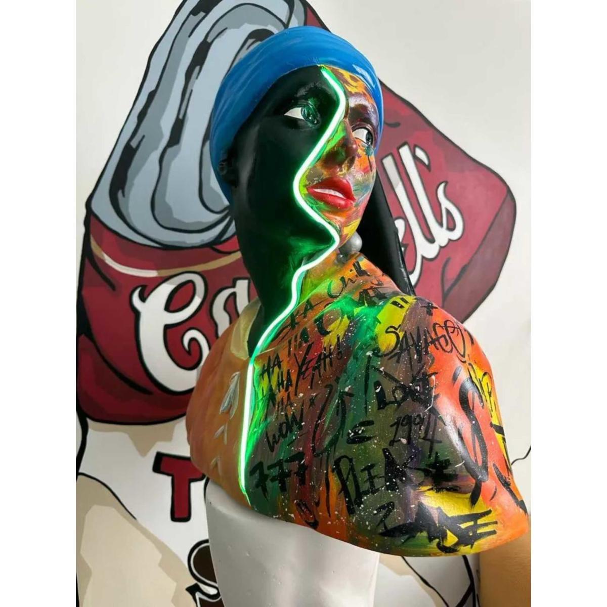 Earing Girl & Basquiat Artchi – image 4