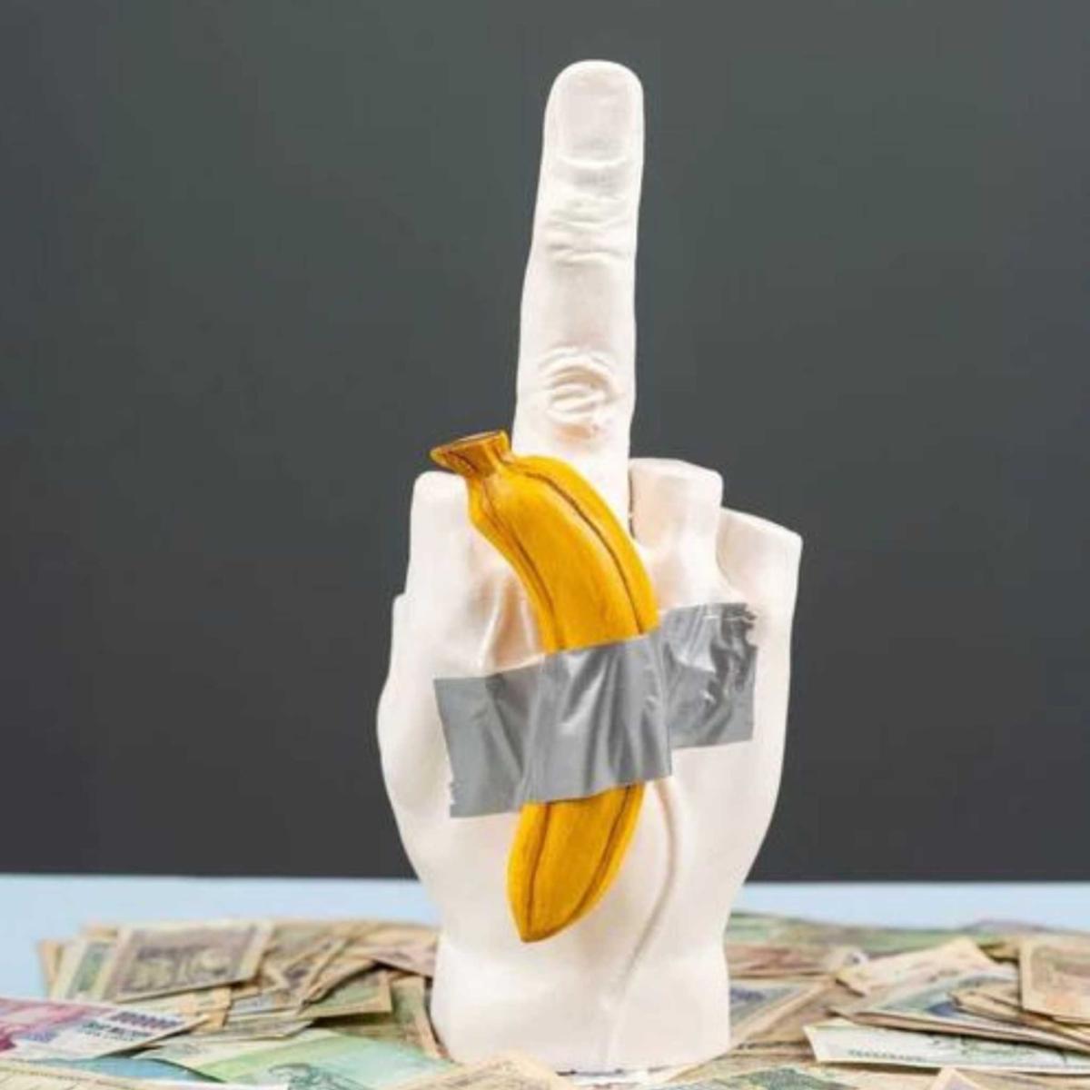 White / Yellow / Orange Banana Grab | Artchi – image 2