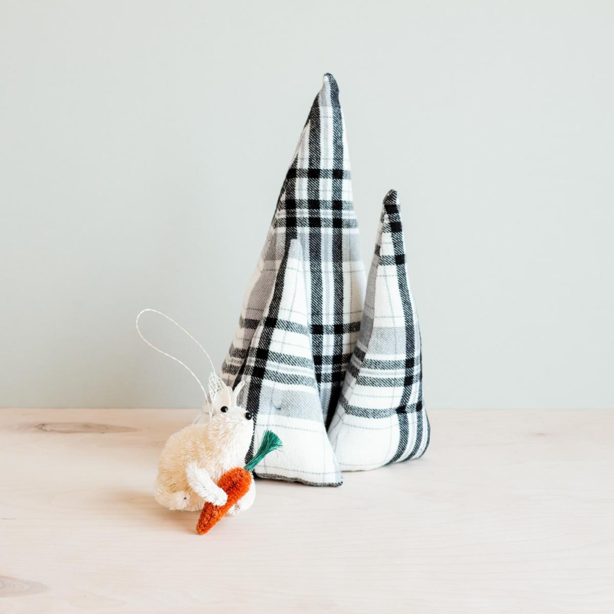 Set Of Three Bunny Ornament, White - Natural Ornaments Likhâ – image 5