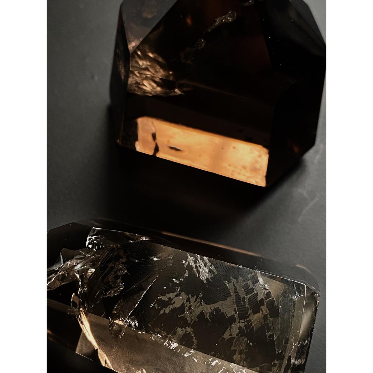 Neutrals Smoky Quartz Point Small | Small | Lemuria Store – image 4