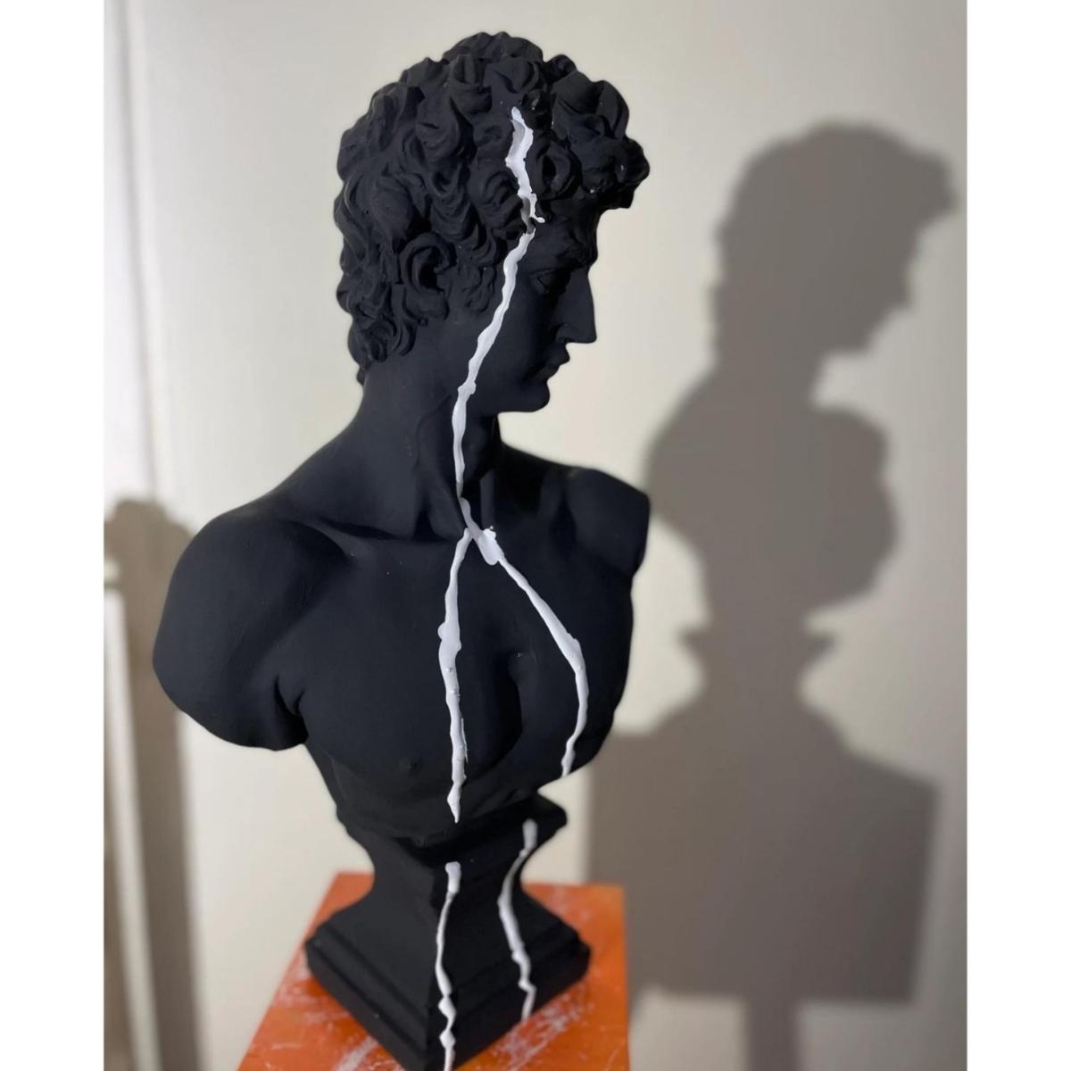 Eclipse David Sculpture Multicolour | Artchi – image 3