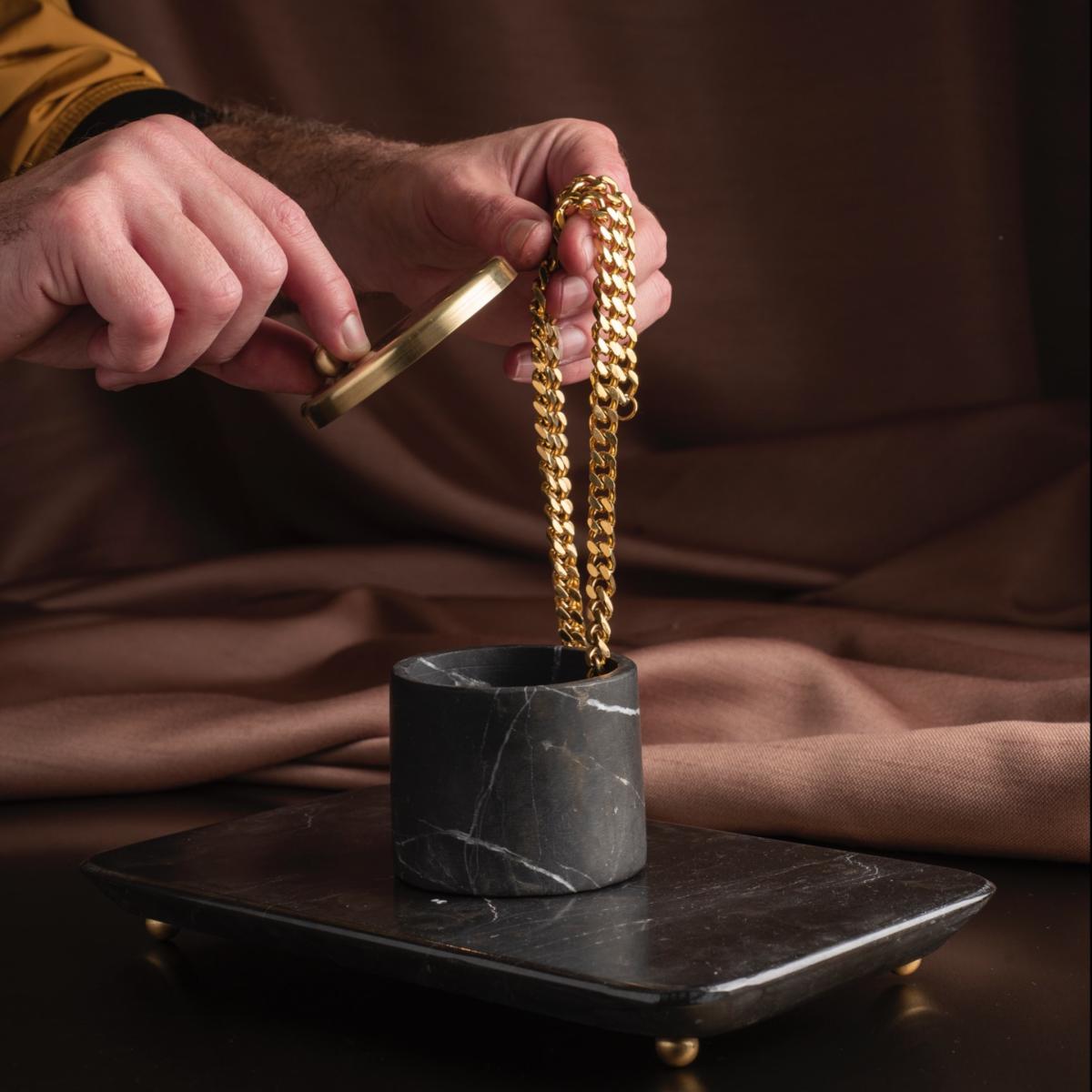 Tumblr Black Marble & Brass Small Container . Bruci Editora De Diseño – image 5