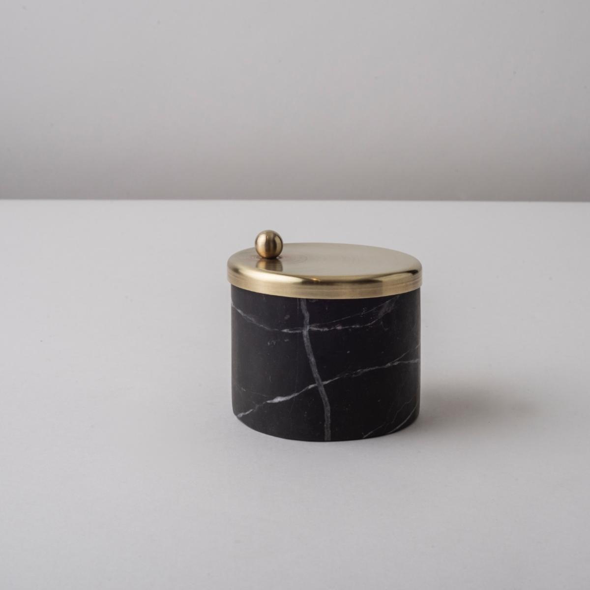 Tumblr Black Marble & Brass Small Container . Bruci Editora De Diseño – image 7