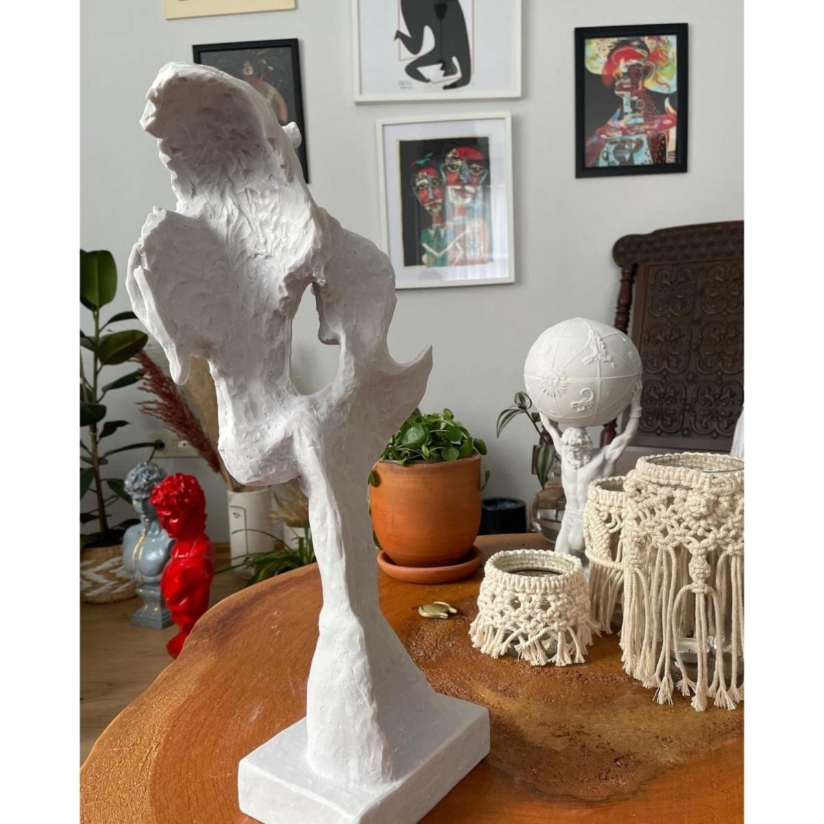 Eternal Bond Sculpture - Colour White | Artchi – image 5