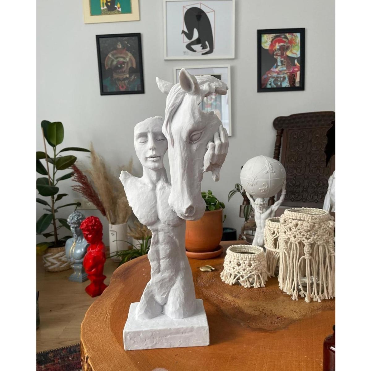 Eternal Bond Sculpture - Colour White | Artchi – image 6