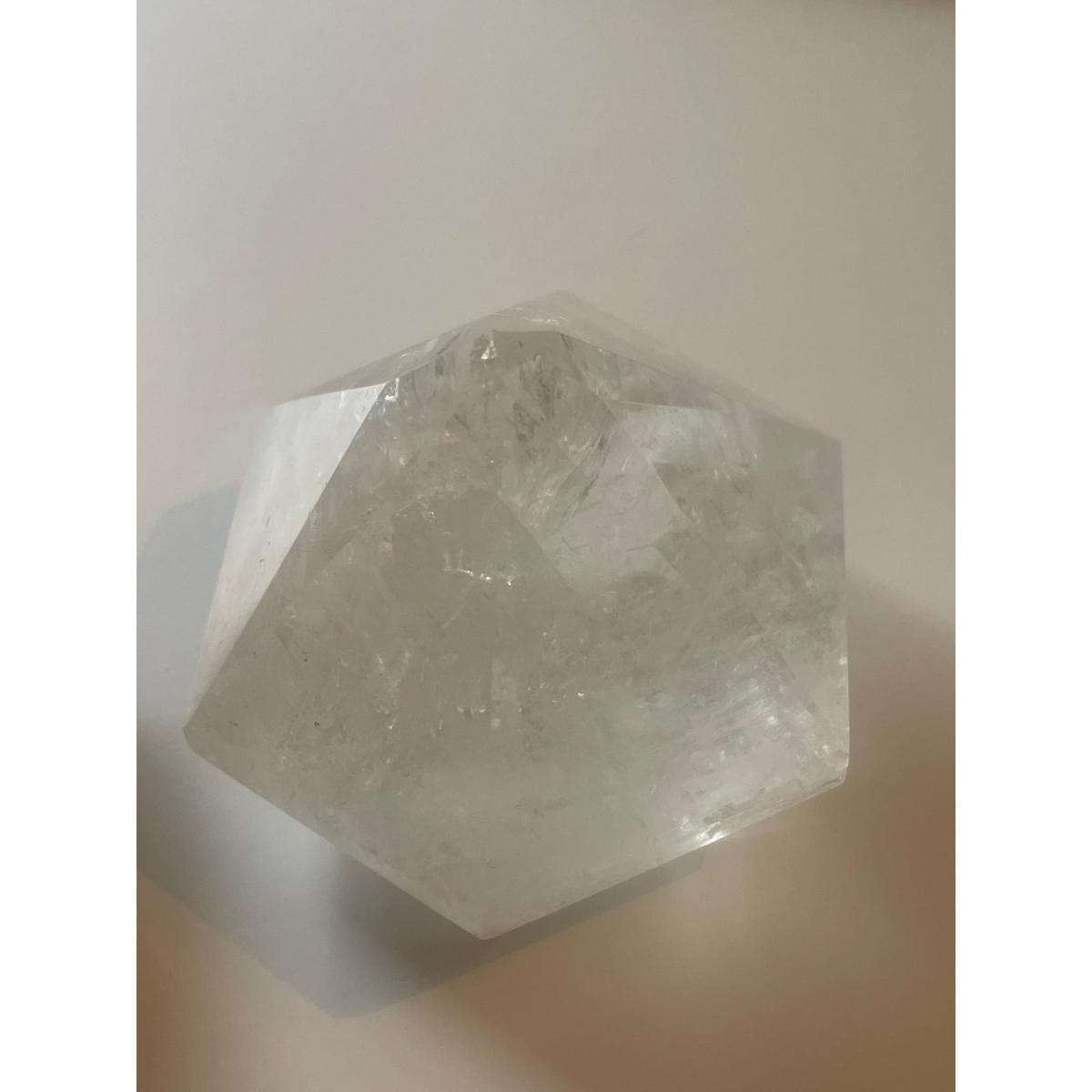 Neutrals Clear Quartz Pyramid Star | One Size | Lemuria Store – image 3