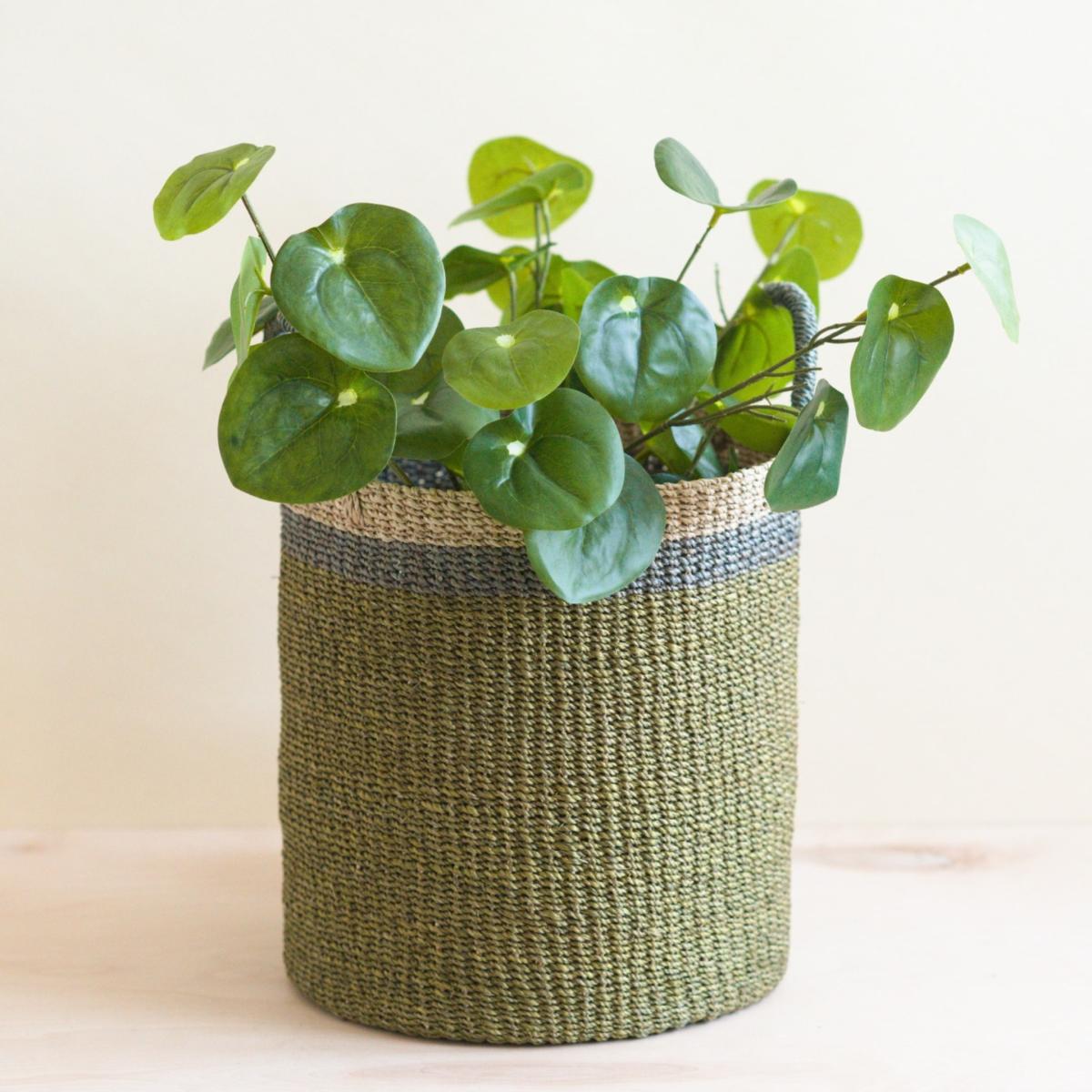 Green / Grey Olive Floor Basket With Handle - Handwoven Basket Likhâ – image 2