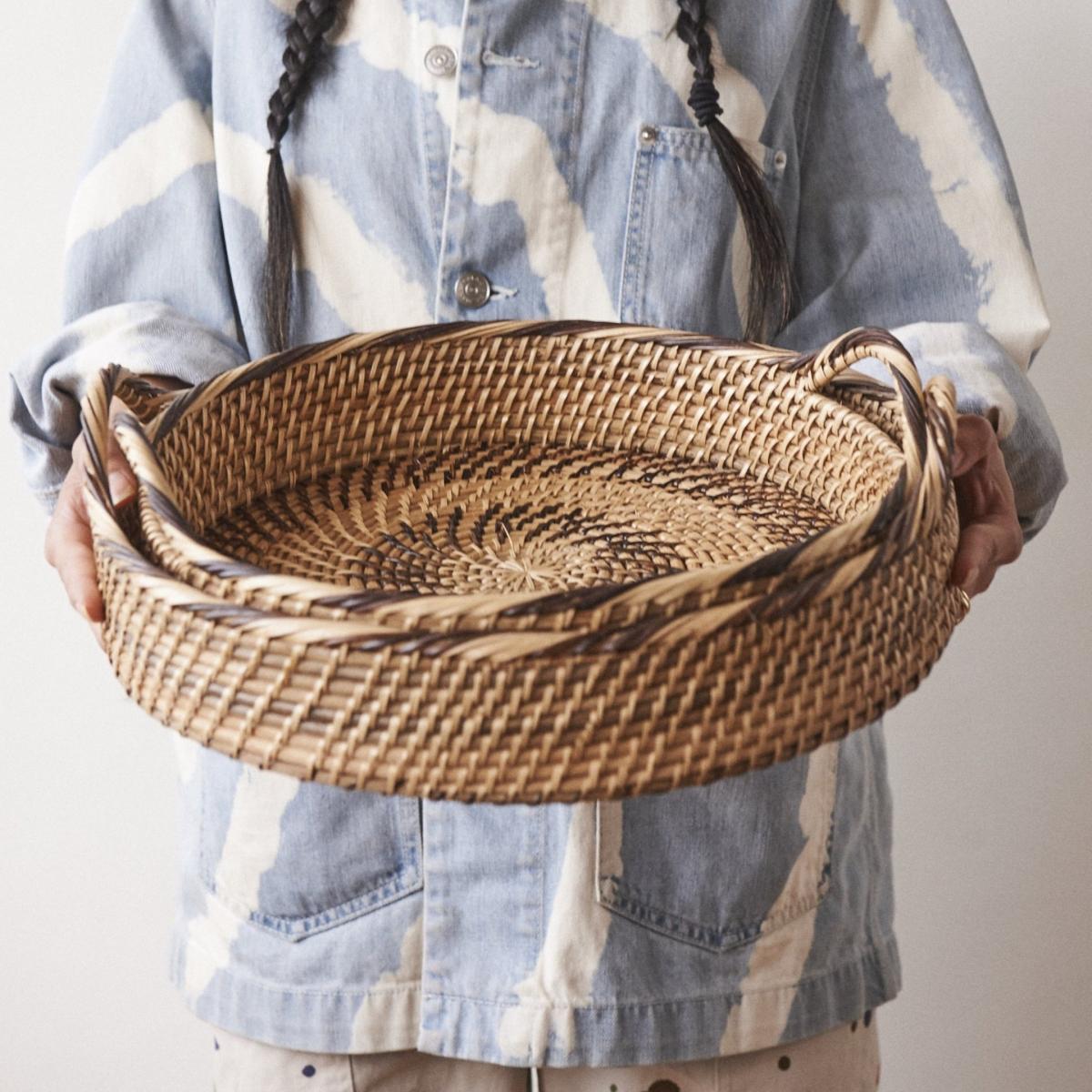 Brown Cuenca Rattan Serving Tray, 14" Large Kubo – image 4