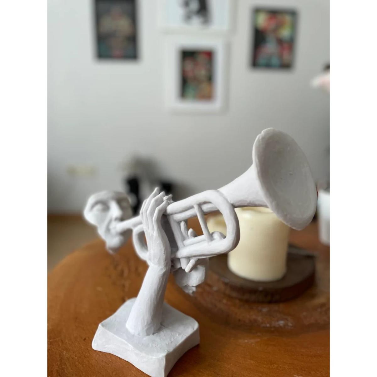 White Trumpet On Man Sculpture Artchi – image 3