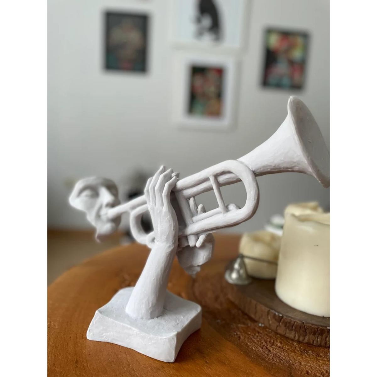 White Trumpet On Man Sculpture Artchi – image 6