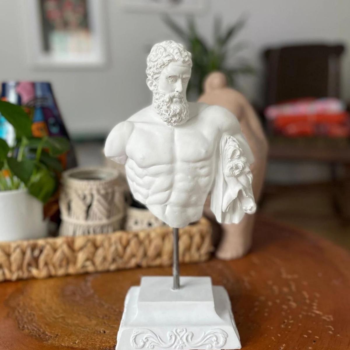 Stoic Hercules Sculpture - Colour White | Artchi – image 2