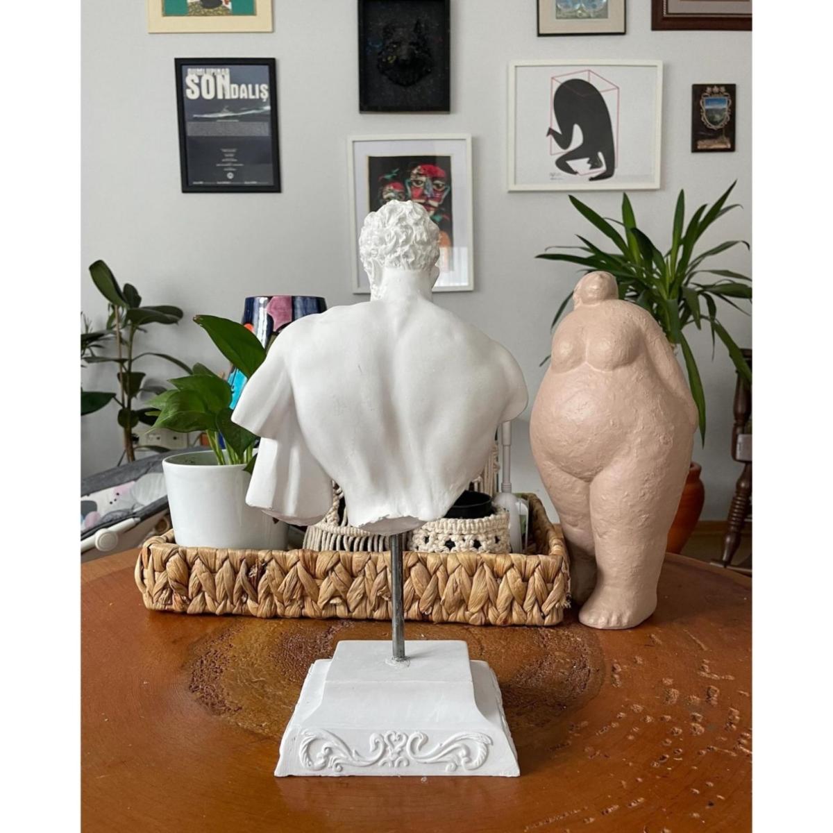 Stoic Hercules Sculpture - Colour White | Artchi – image 5