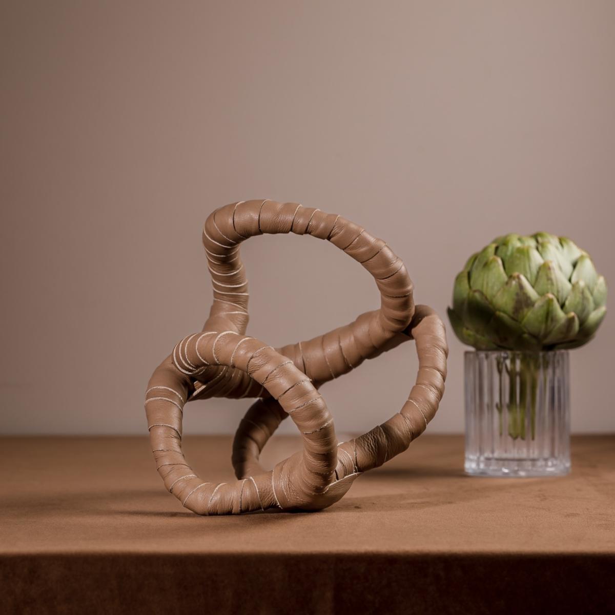Intertwined Leather Home Accent - Brown Waiwai – image 3