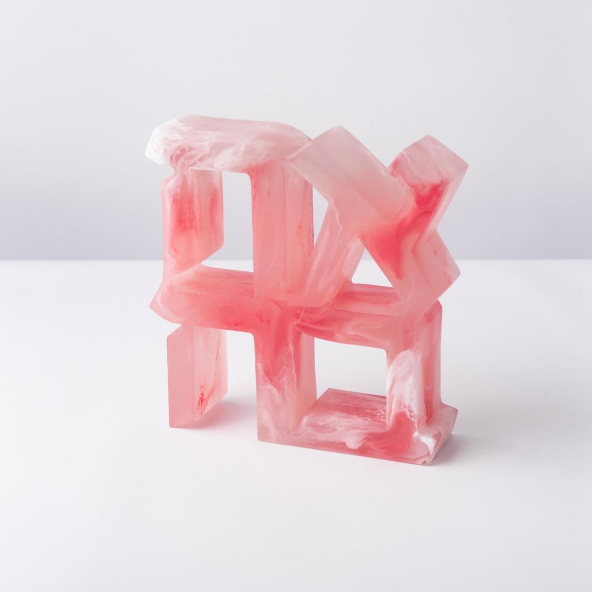Pink / Purple Ahava - Hand Poured Solid Resin Sculpture - Pink . Bruci Editora De Diseño – image 3