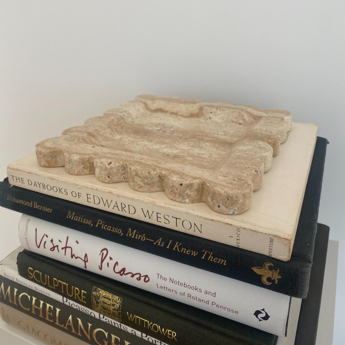 Neutrals Scallop Tray Travertine Aesthete Label – image 2