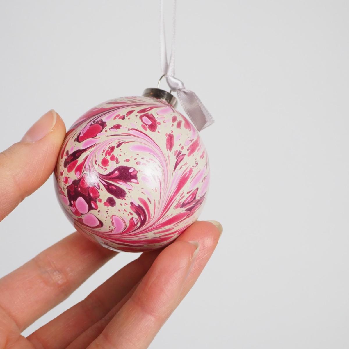 Pink / Purple / White Small Berry Marbled Bauble Wildmore – image 4