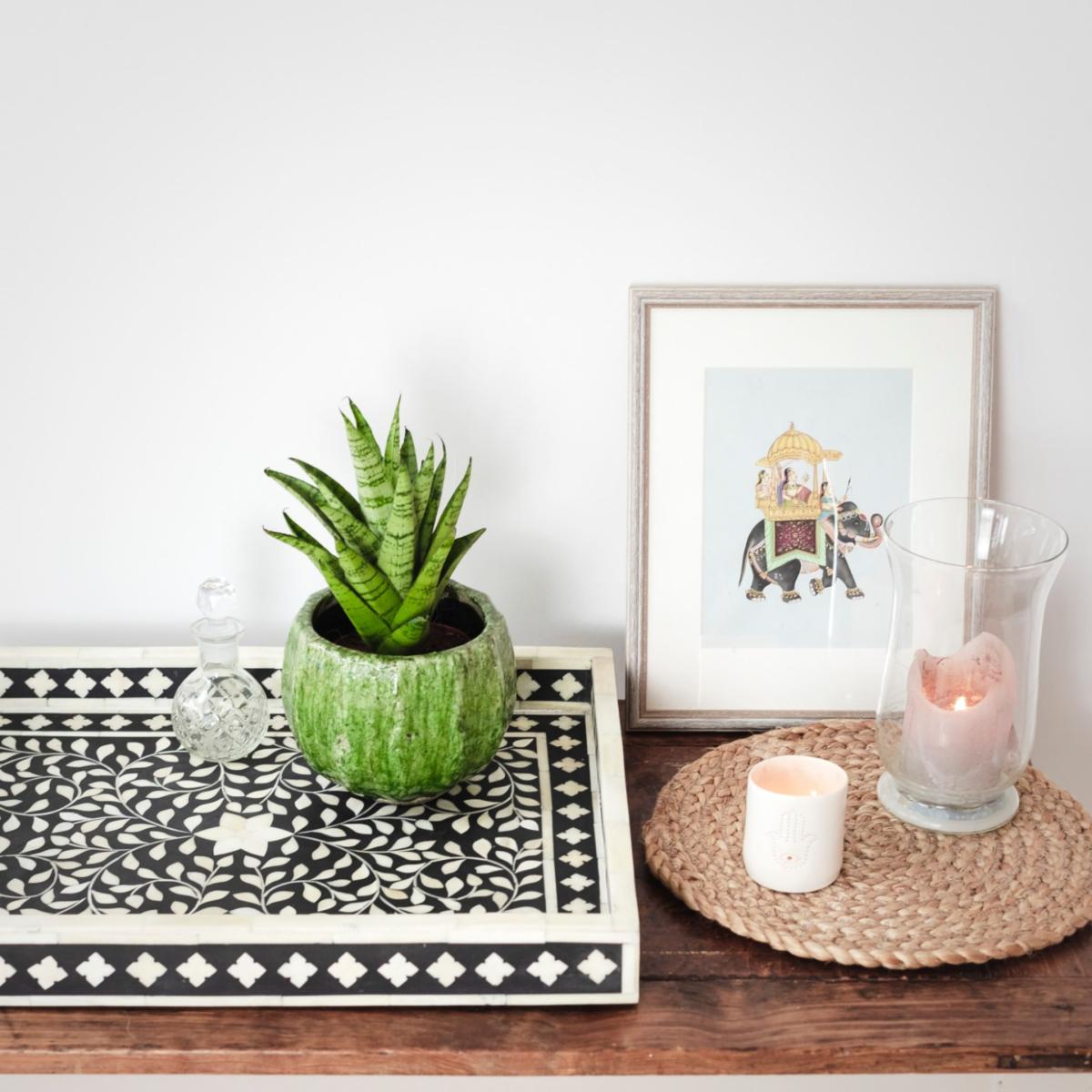 Black Floral Tray Le Jaana – image 2