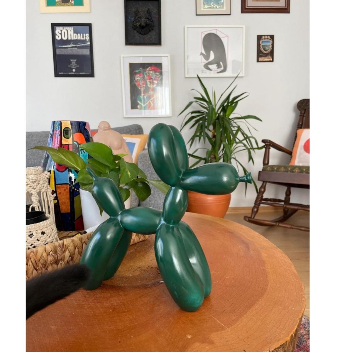 Emerald Pup Sculpture - Colour Green | Artchi – image 4