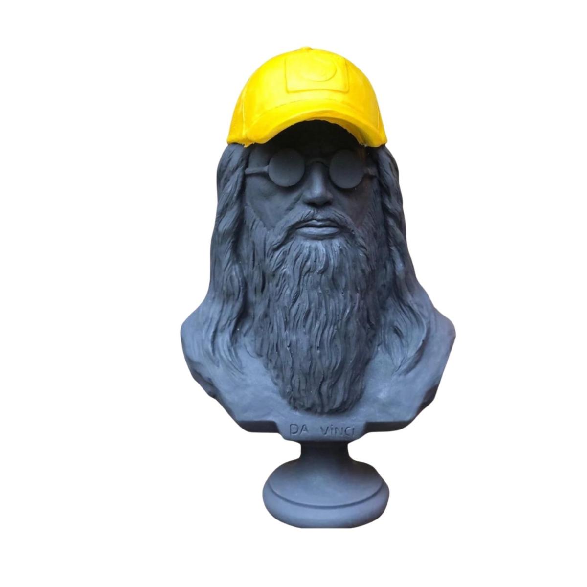 Da Vinci With Yellow Cap Sculpture Multicolour | Artchi – image 2
