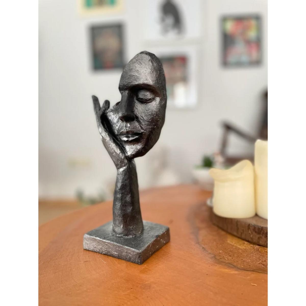 Black Mask Design Sculpture Artchi – image 4