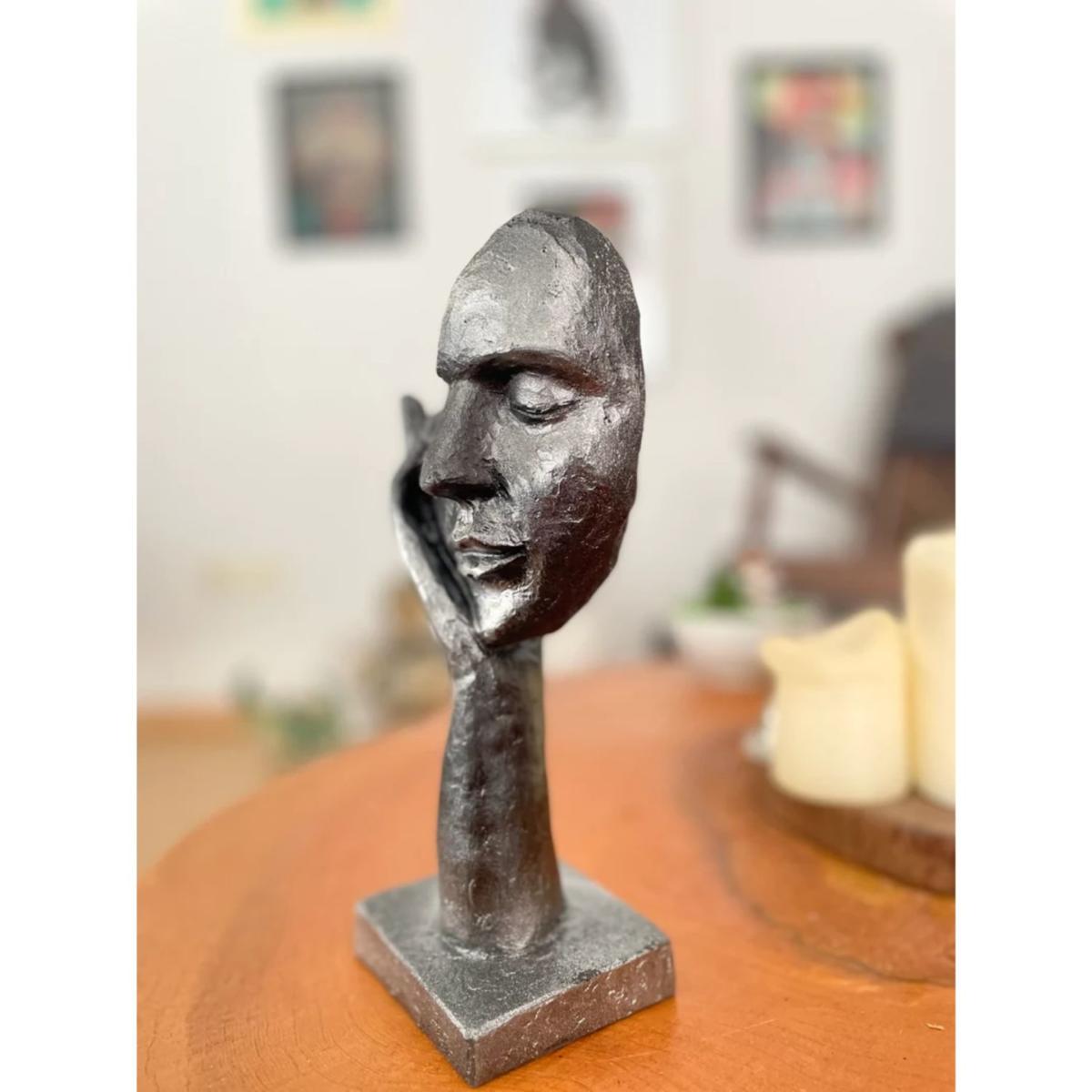 Black Mask Design Sculpture Artchi – image 5