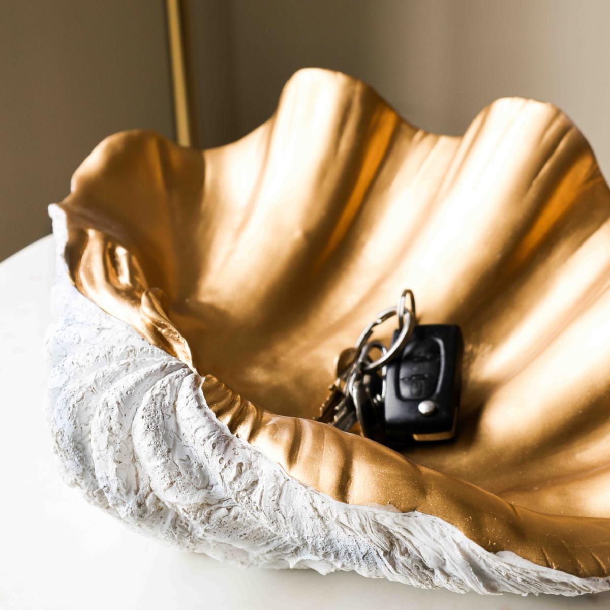 Large White & Gold Clam Shell Display Dish Rockett St George – image 4