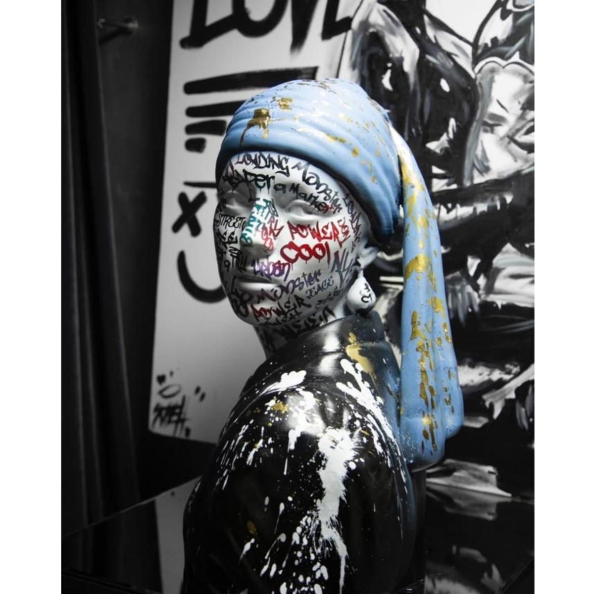 Inked Serenity Sculpture - Colourful | Artchi – image 4