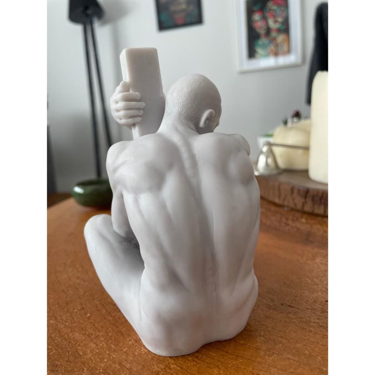White Man Sculpture Artchi – image 3