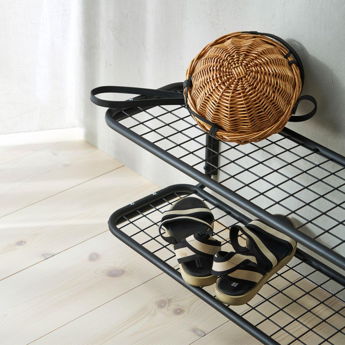 Essem Design Classic 650 shoe shelf Black/black 2 levels 80 cm – image 2