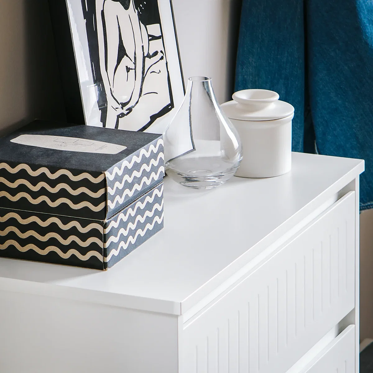 Slim Shoe Storage Cupboard with 2 Flip-drawers & Pull-out Drawer - Light Grey - White – image 15