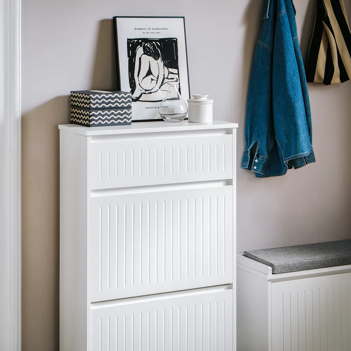 Slim Shoe Storage Cupboard with 2 Flip-drawers & Pull-out Drawer - Light Grey - White – image 17