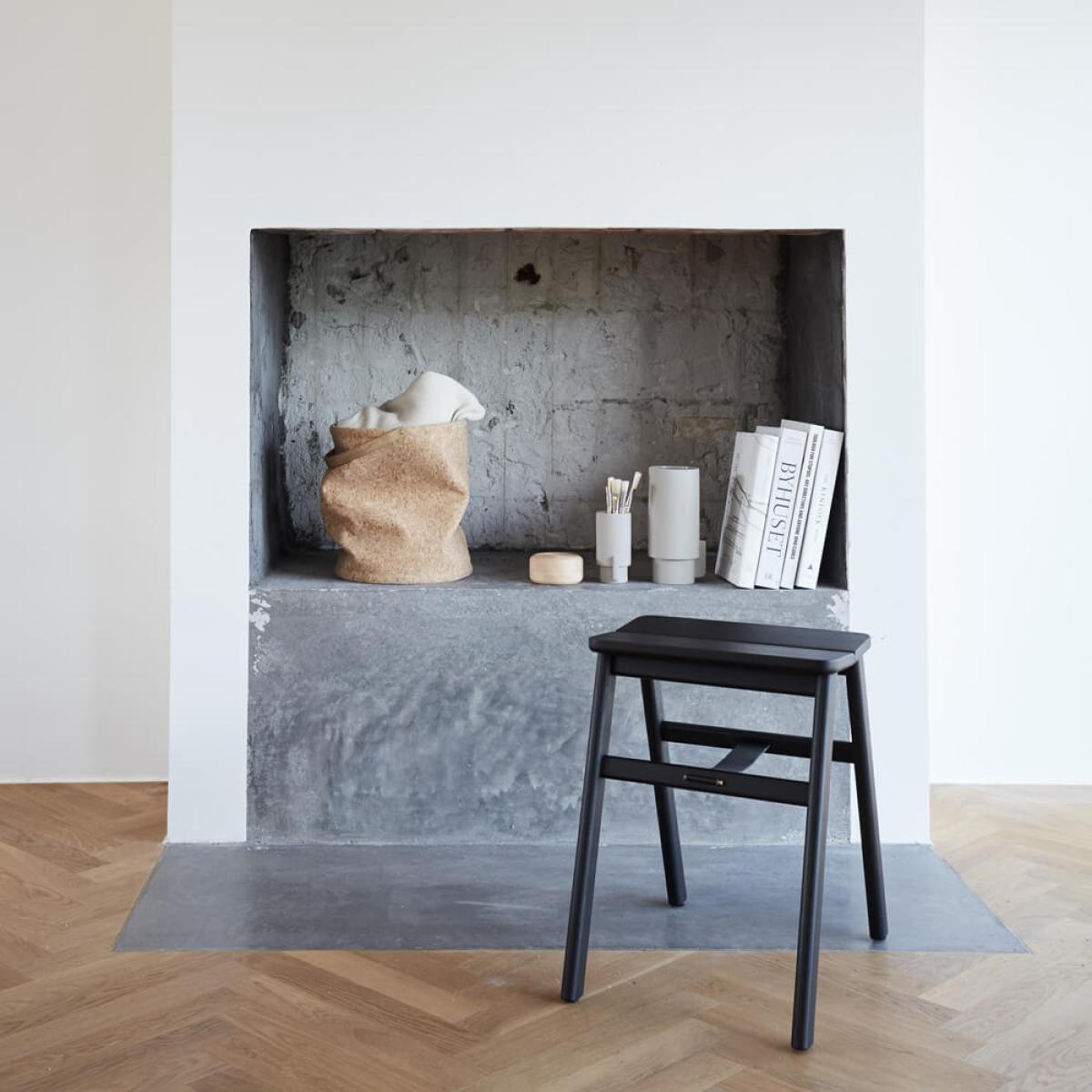 Black-stained Oak Angle Stool – image 9