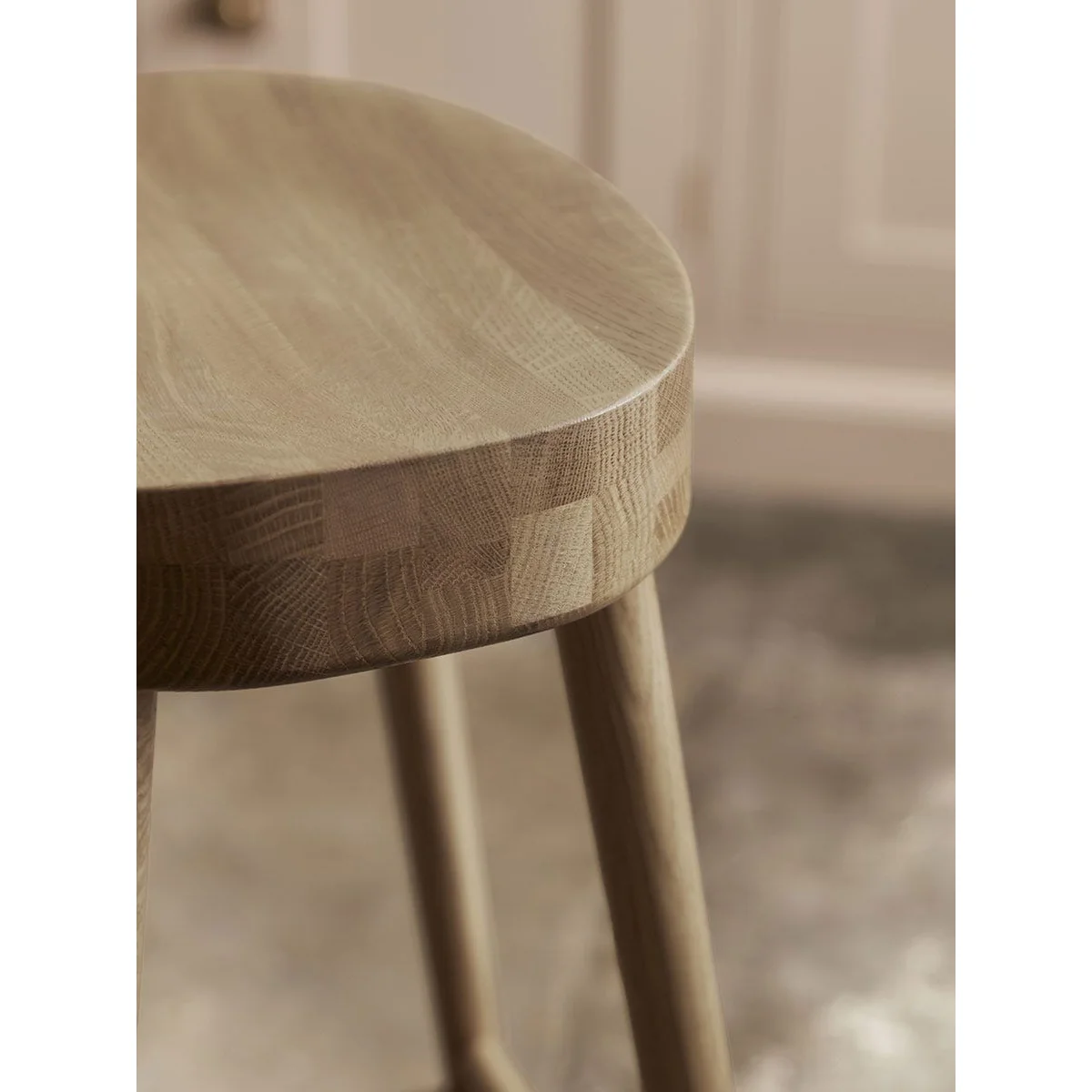 Weathered Oak Counter Stool – image 3